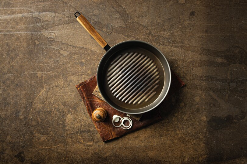 beka-nomad-grillpfanne-eisen-28-cm-grau-rillen image 5
