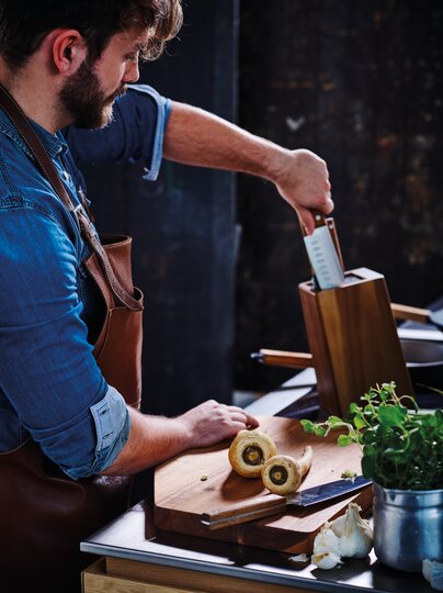 beka-nomad-messerblock-messerhalter-grau-borsten image 7