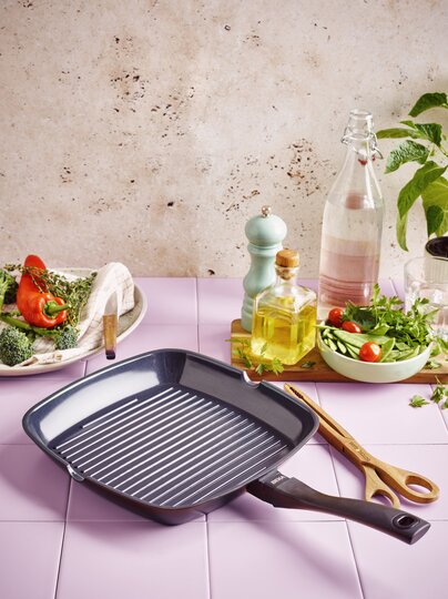 beka-energy-grillpfanne-schwarz-keramik-rillen-antihaft image 4
