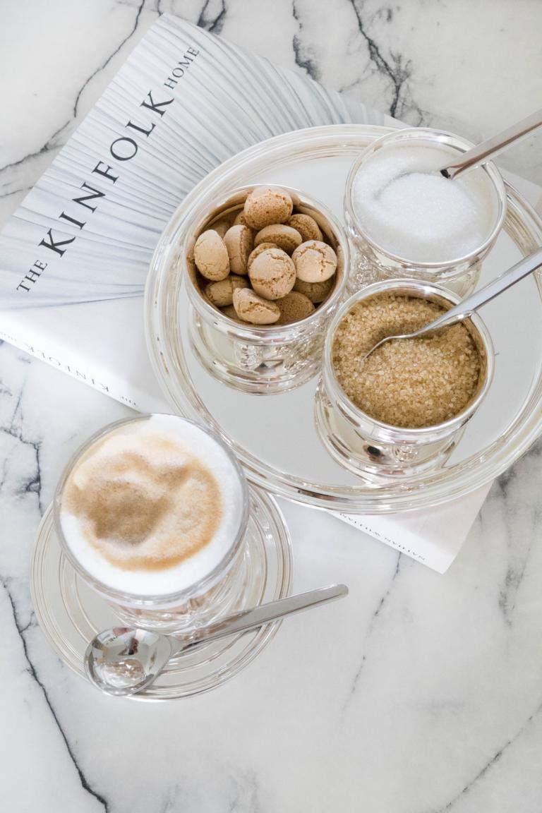 edzard-pipe-serviertablett-rund-22-cm-versilbert image 3