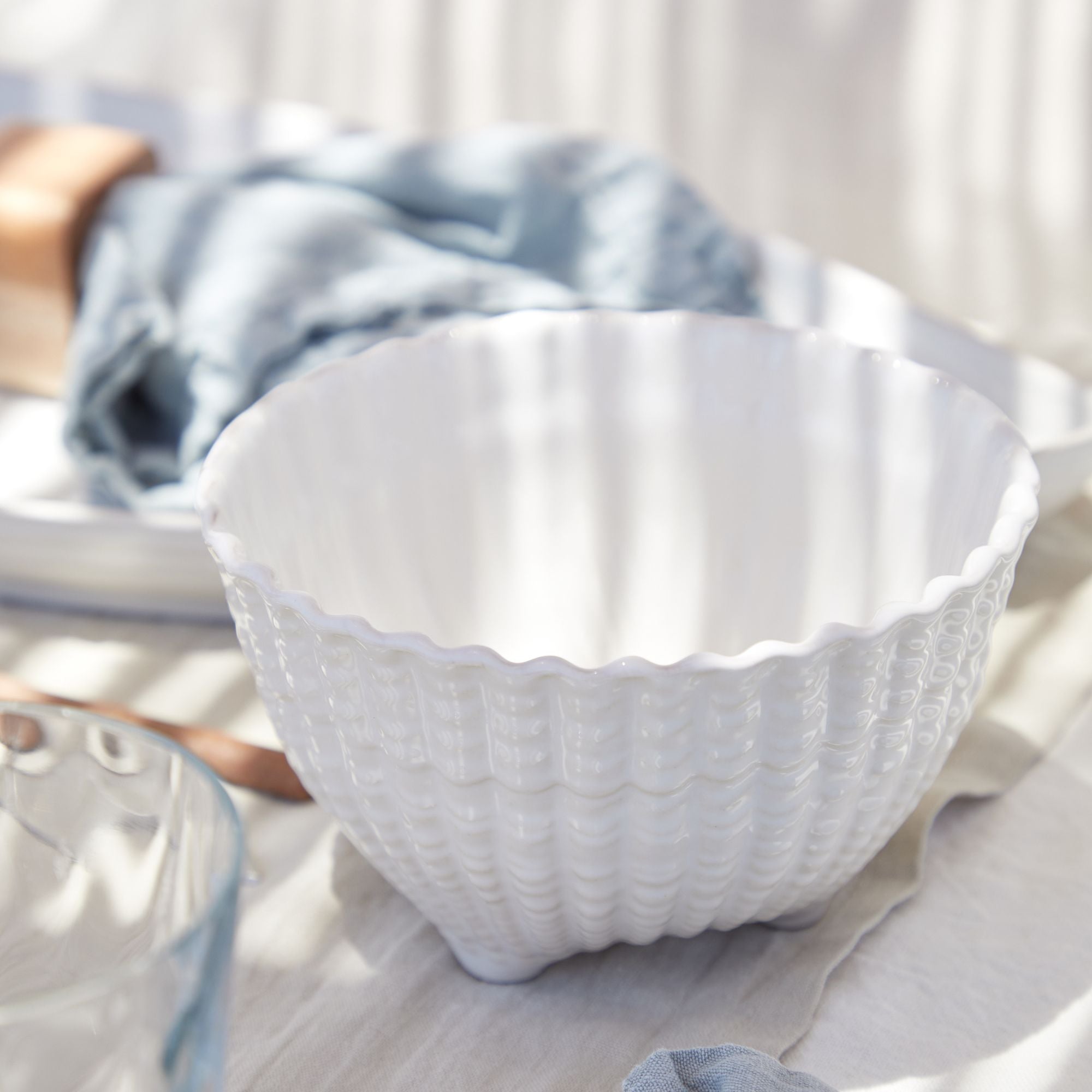 costa-nova-aparte-muschelschale-mit-fu-wei-steingut image 1