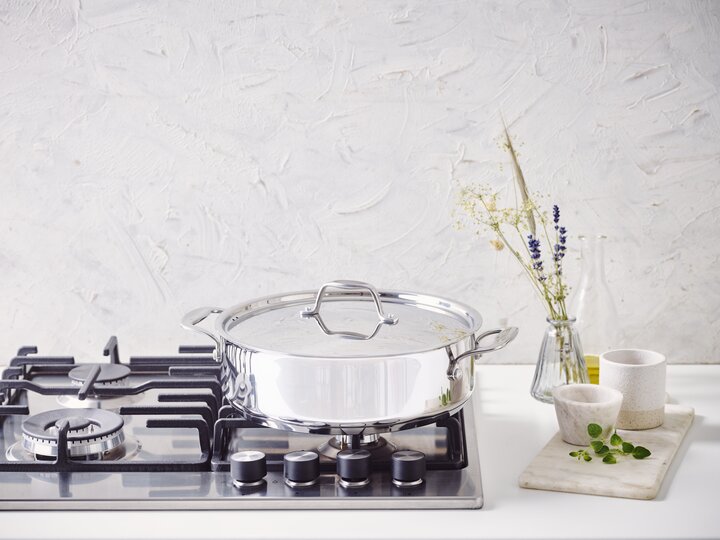 beka-chef-schmorpfanne-28-cm-edelstahl-2-griffe image 5