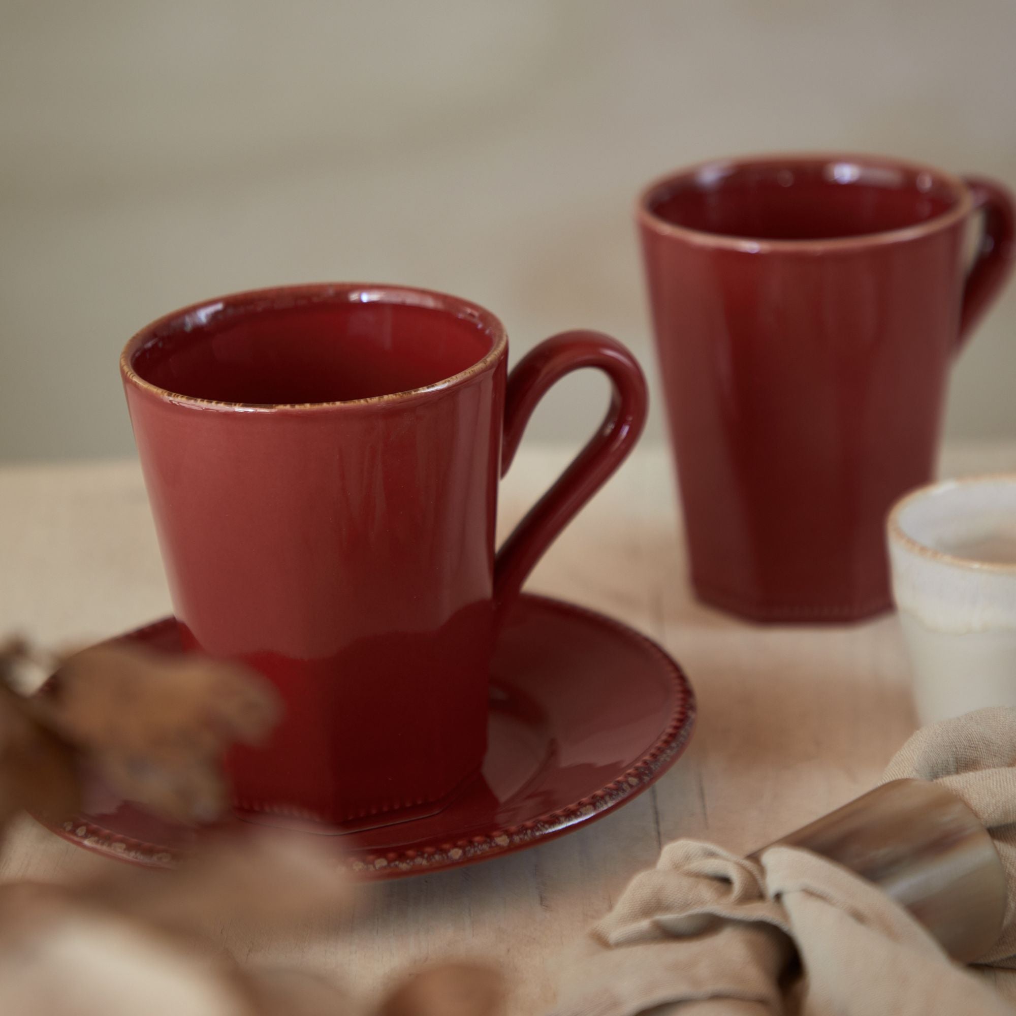 costa-nova-luzia-becher-tasse-crimson-rot-steingut image 1