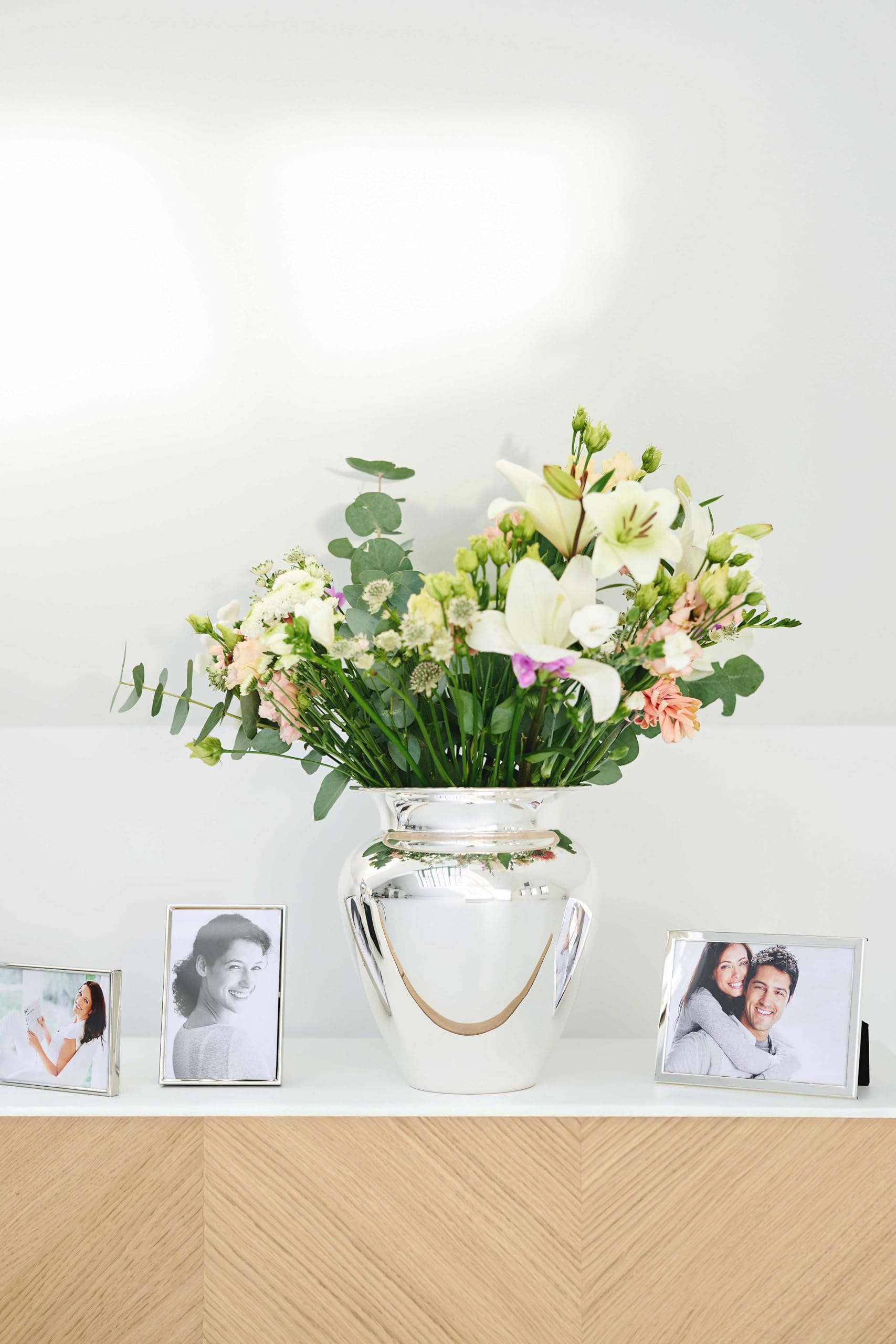 edzard-antonia-vase-26-cm-schwerversilbert-konisch image 2